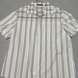 Lightweight Dress Shirt